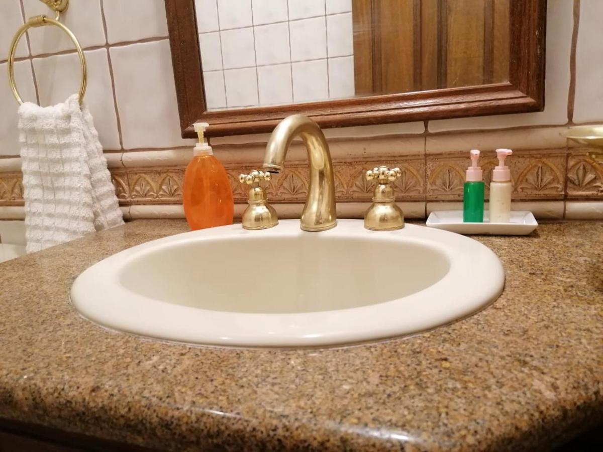 Suites Casa Blanca Santa Cruz de La Sierra Bagian luar foto