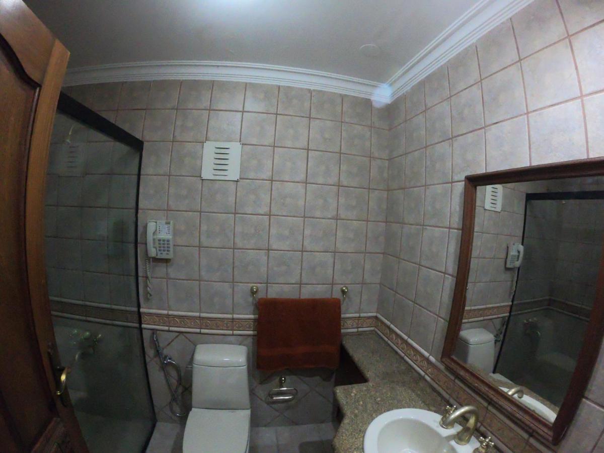 Suites Casa Blanca Santa Cruz de La Sierra Bagian luar foto