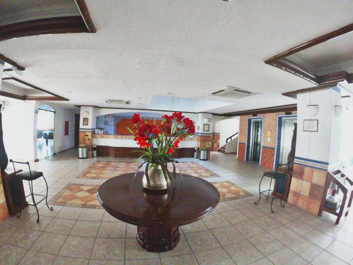 Suites Casa Blanca Santa Cruz de La Sierra Bagian luar foto