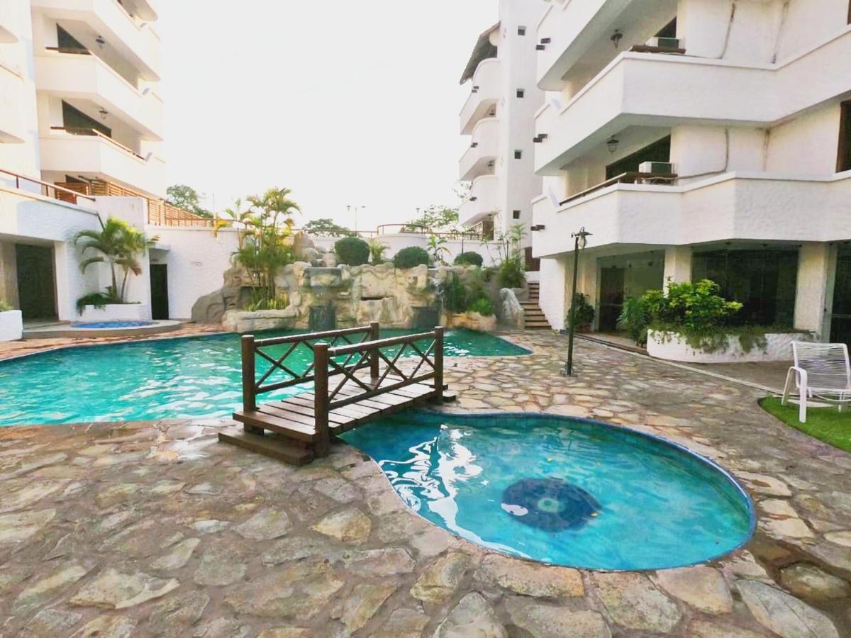 Suites Casa Blanca Santa Cruz de La Sierra Bagian luar foto