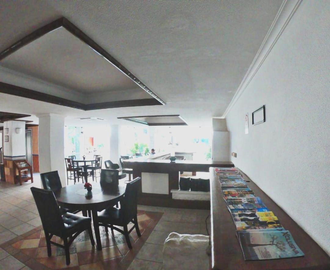 Suites Casa Blanca Santa Cruz de La Sierra Bagian luar foto